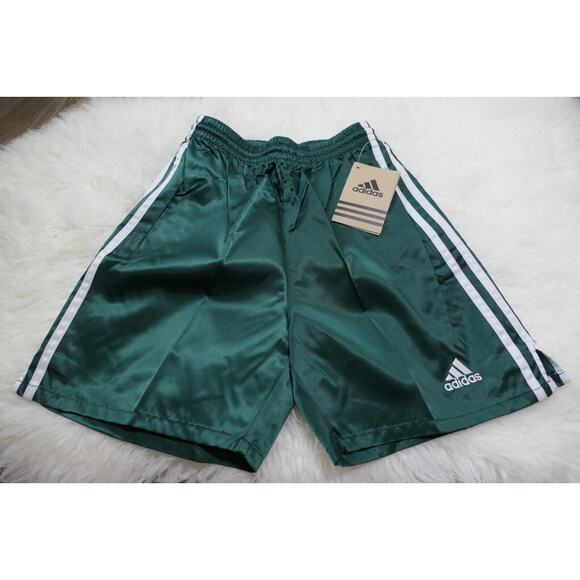 NWT 90s Vintage ADIDAS HOT SHOT LISBON SHORT Soccer Nylon Shiny Youth Medium - Picture 1 of 12